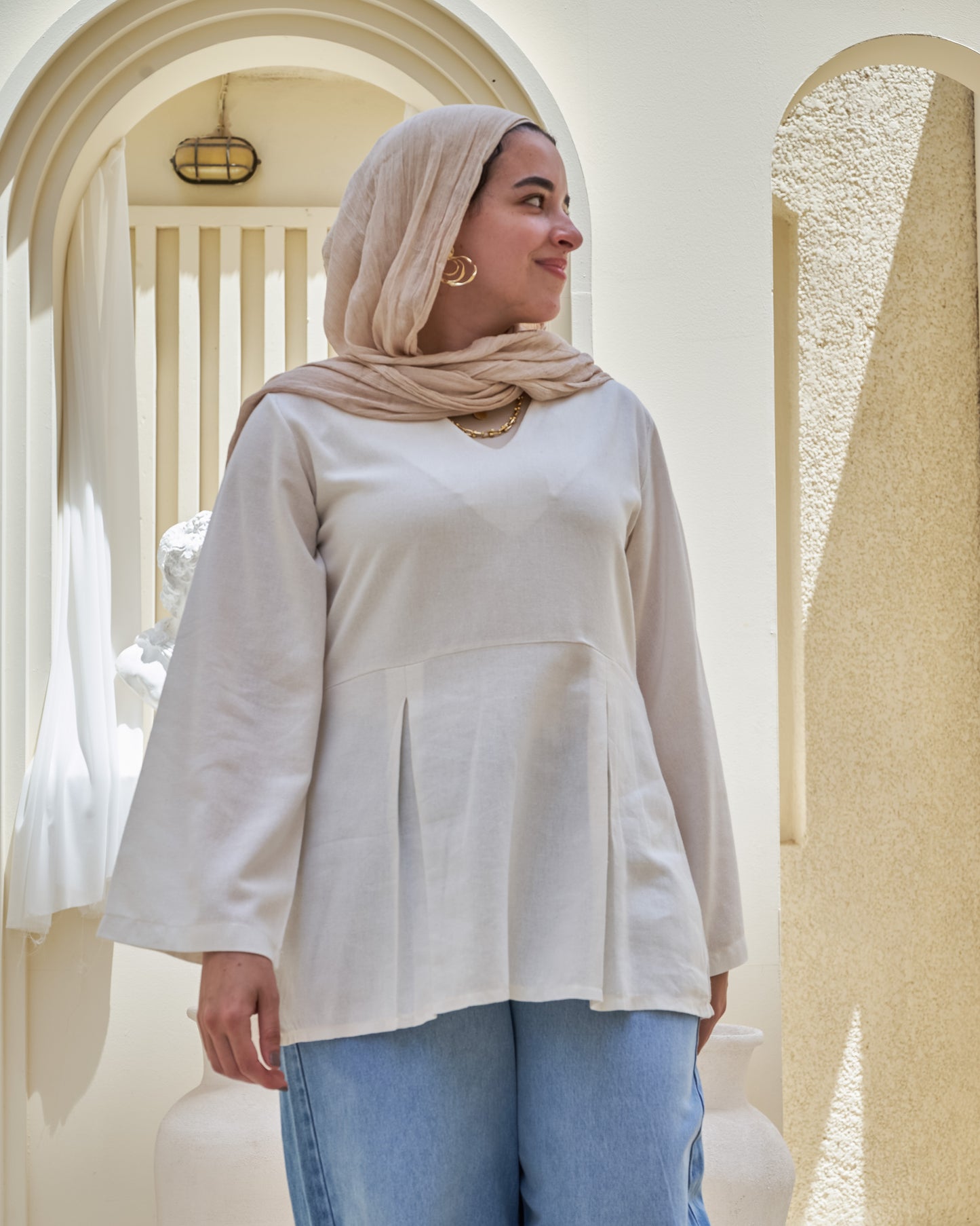 The White Linen Shirt